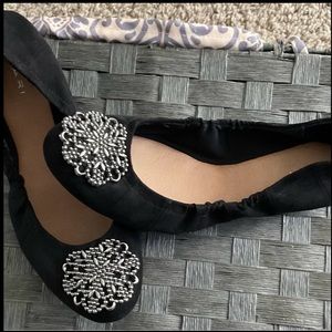 New Tahari, embellished, black flats, size 8